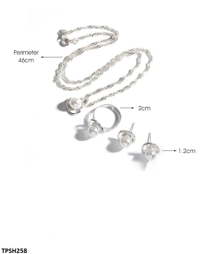 SH258 QWN Pearl Pendant Set