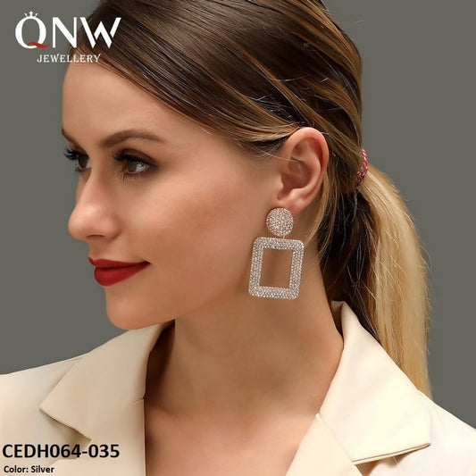CEDH064 QWN Teardrop Earrings Pair - CEDH