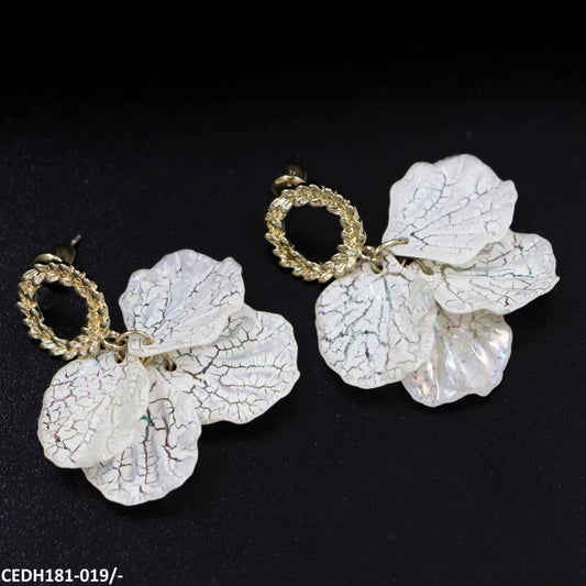 CEDH181 YQG Seep Leaf Drop Earrings - CEDH