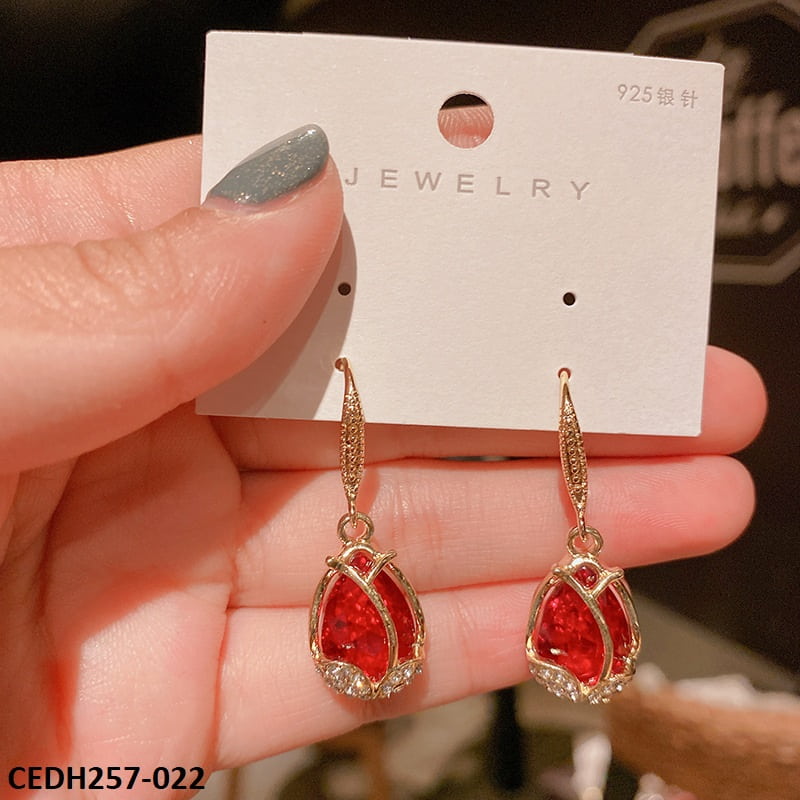 CEDH257 ZHL Tear Leaf Drop Earrings Pair - CEDH