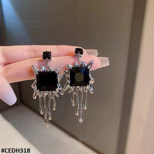 CEDH318 ZHL Melting Square by Square Drop Earring Pair - CEDH