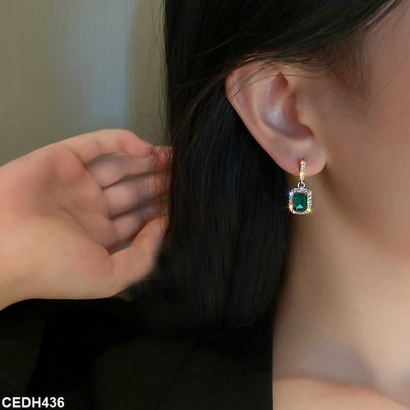 CEDH436 SIQ Step Square Ear Drop Pair - CEDH