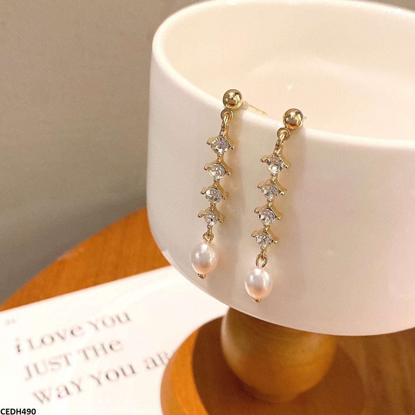 CEDH490 YHC Pearl Drop Earrings - CEDH