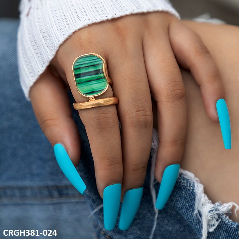 CRGH381 YYE Cushion Green Painted Ring Sze 8 - CRGH