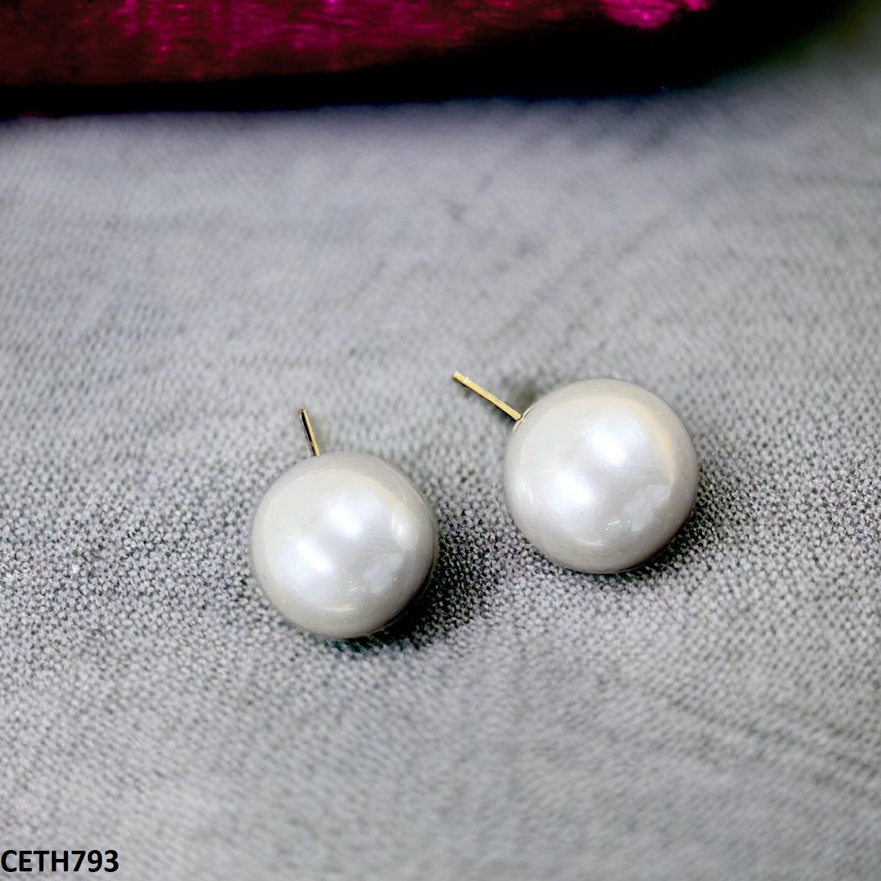 CETH793 RHJ Round Pearl Tops Pair - CETH