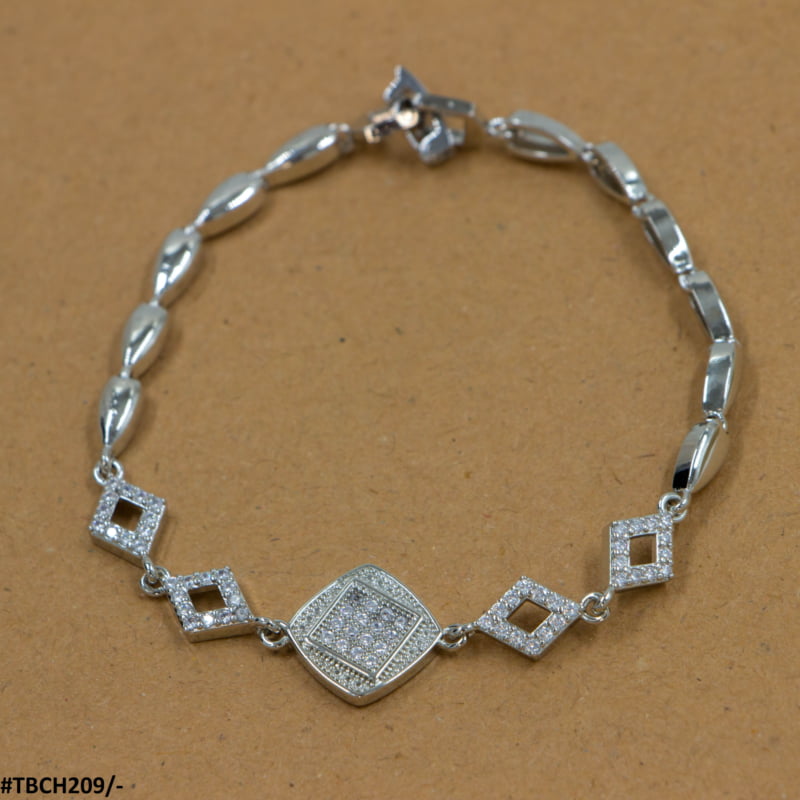 TBCH209 REP Rhombus Hand Bracelet Openable - CBCH
