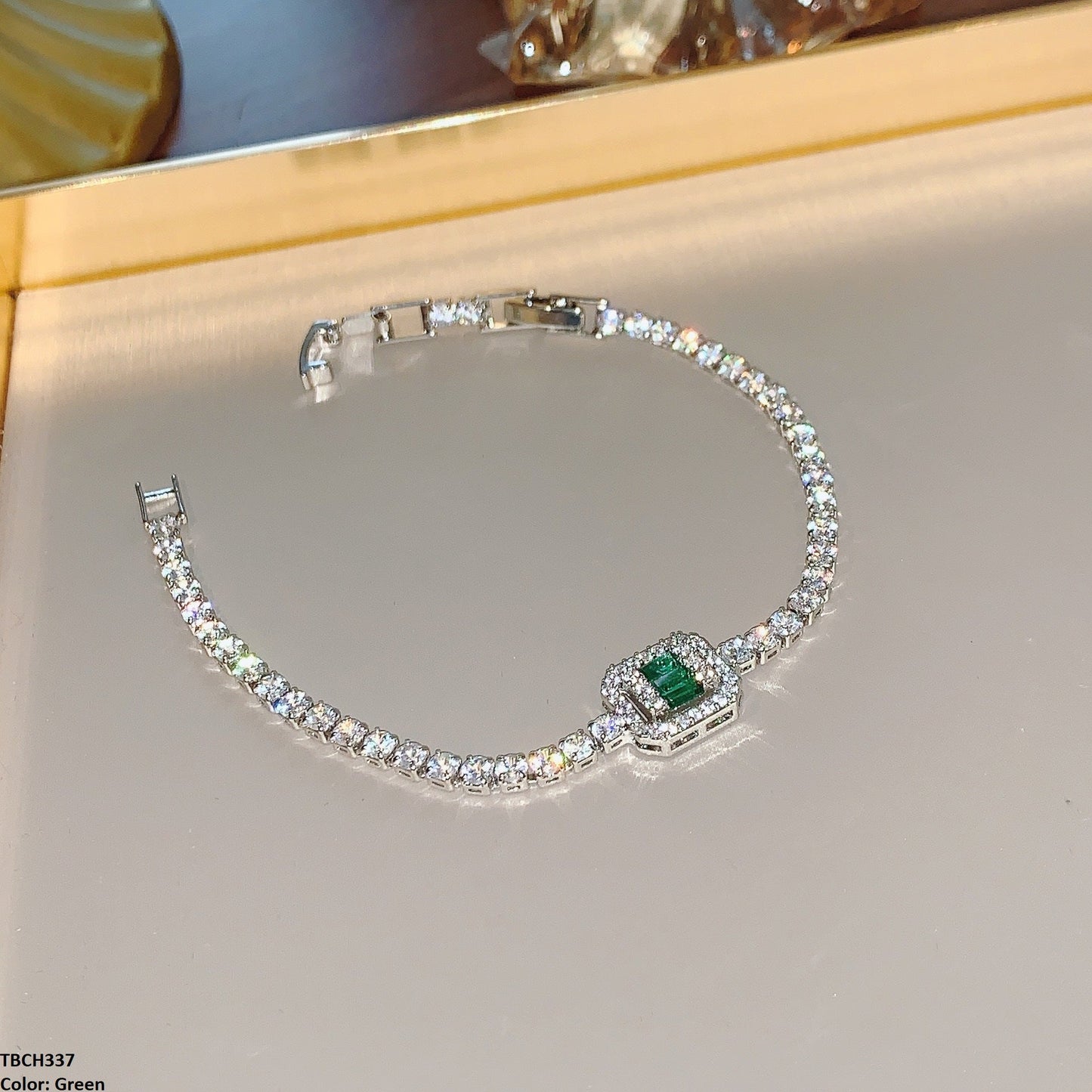 TBCH337 WKO Imp Square Bracelet - TBCH