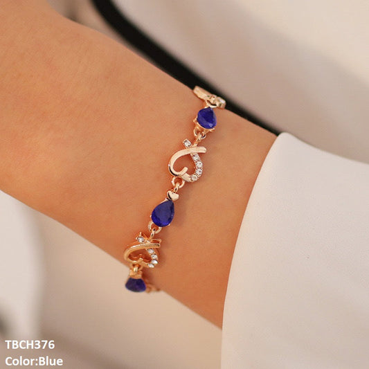 TBCH376 QWN Heart Chain Bracelet - TBCH