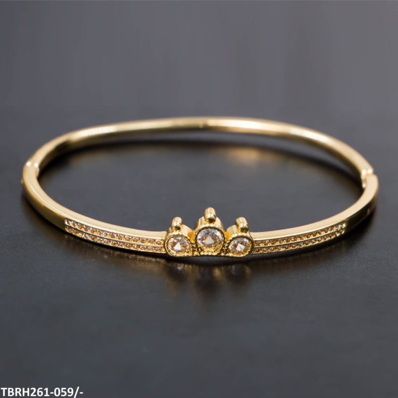 TBRH261 GXN Crown Hand Bracelet - TBRH
