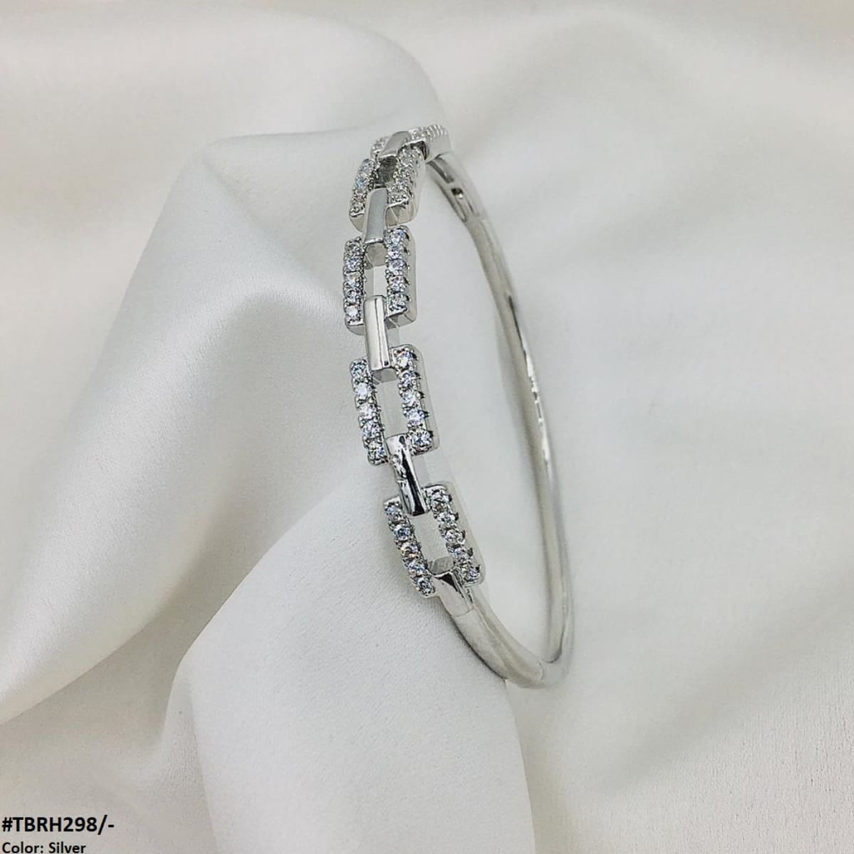 TBRH298 GXN Link-Box Buckle Hand Bracelet Openable - TBRH