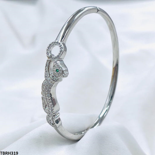 TBRH319 GXN Fox Hand Bracelet Openable - TBRH