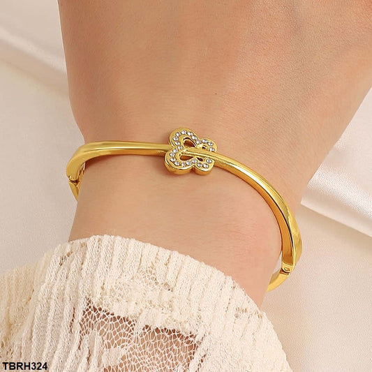 TBRH324 QWN Butterfly Bracelet Openale - CBRH