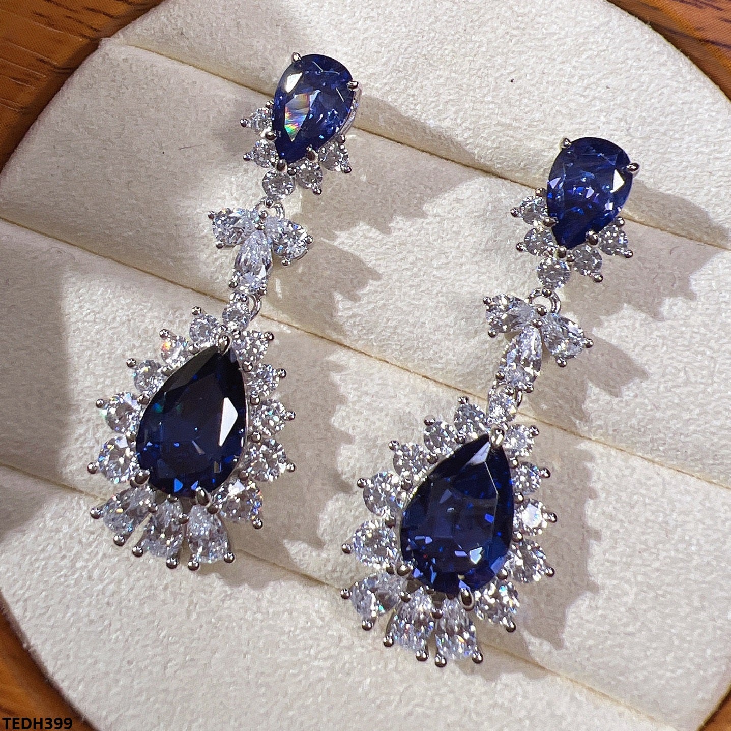 TEDH399 KRL Imp Tear Drop Earrings - TEDH