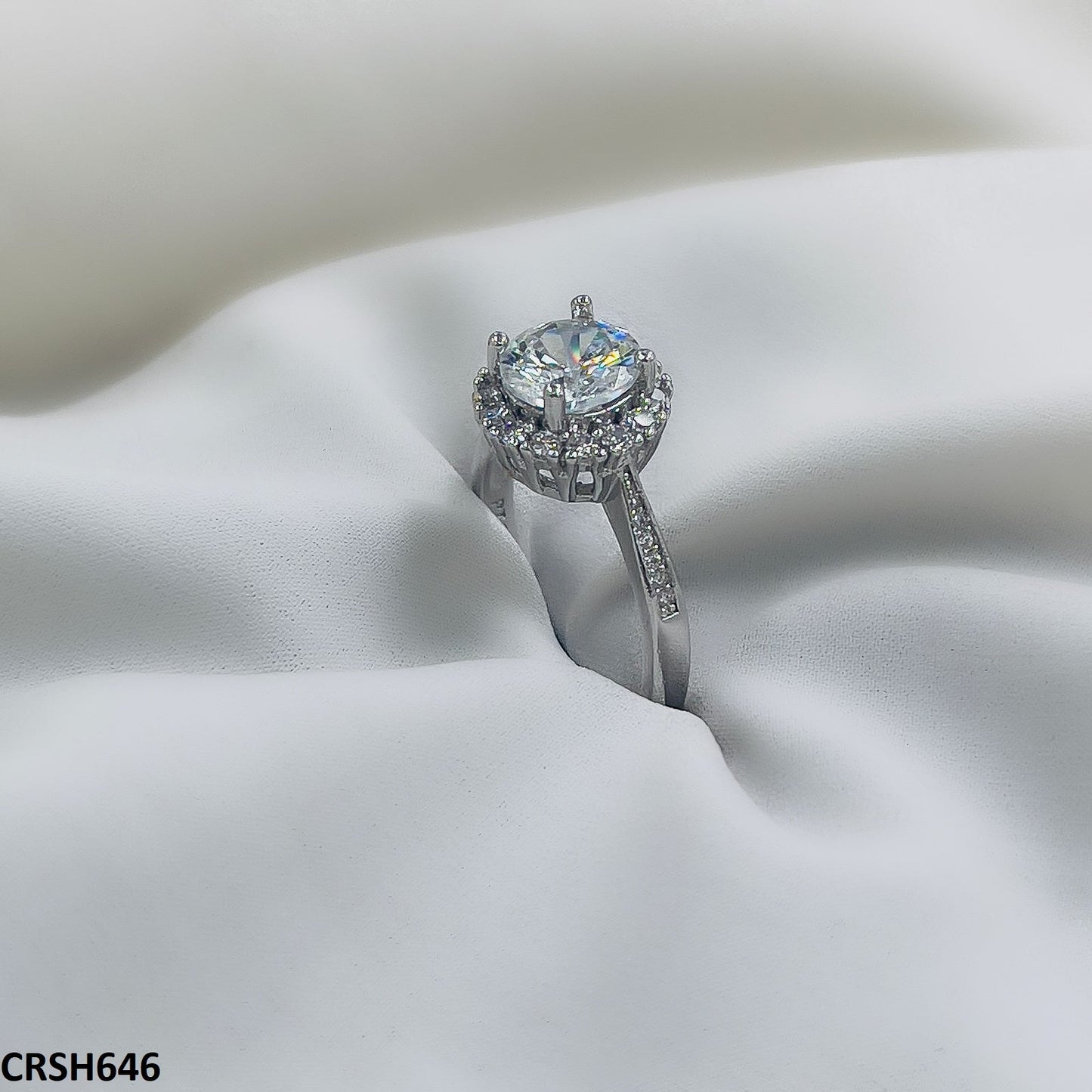 CRSH646 KRL Round Zircon Studded Ring - CRSH