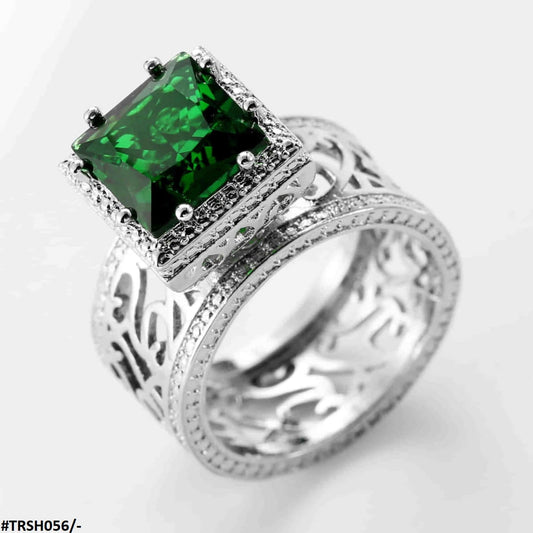 SH056 GWH Square Larger Band Ring