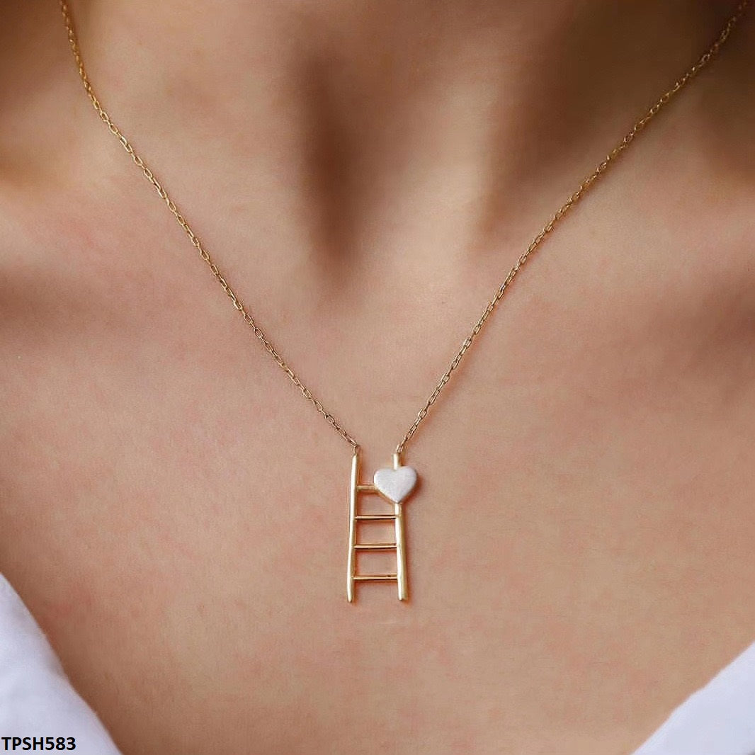 SH583 QWN Ladder Pendent