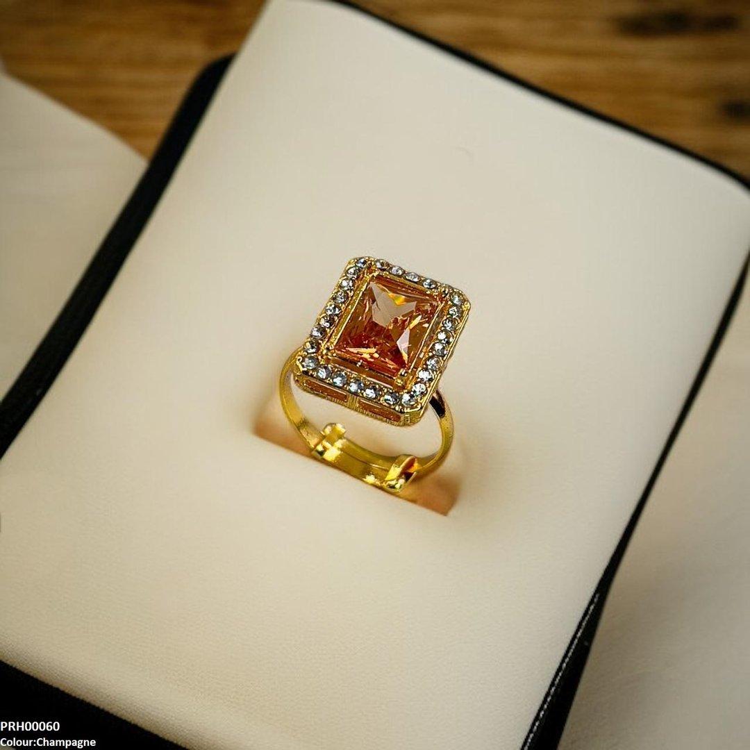 H00060 FRN Square Stone Ring Adjustable - PRH