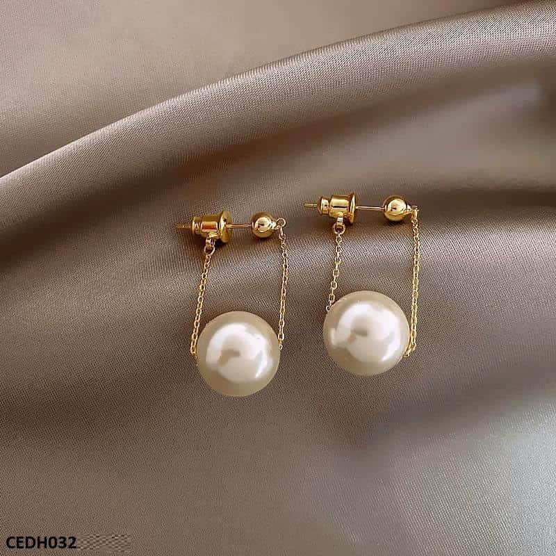 DH032 ZLX Pearl Drop Earrings