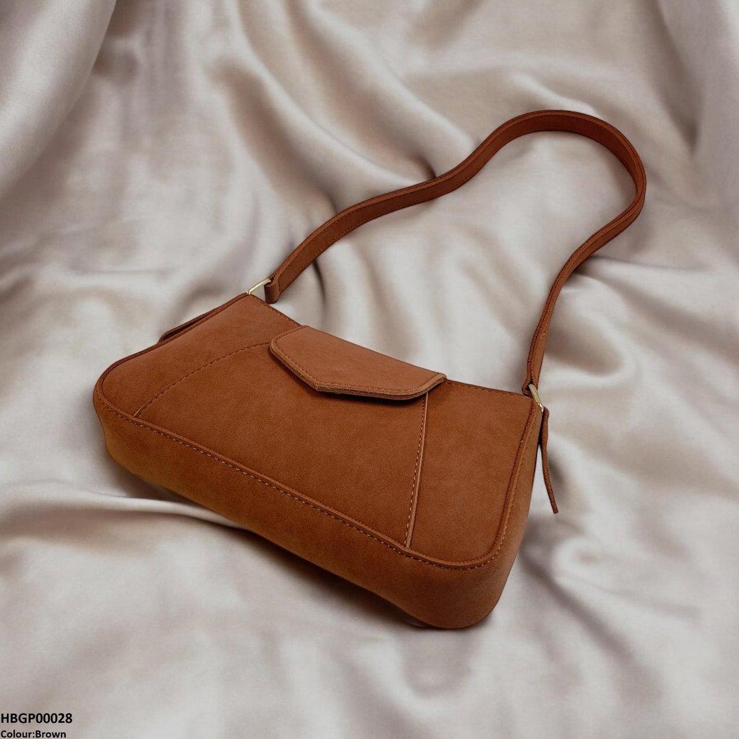 GP00028 Aria Flap Armpit Ladies Handbag