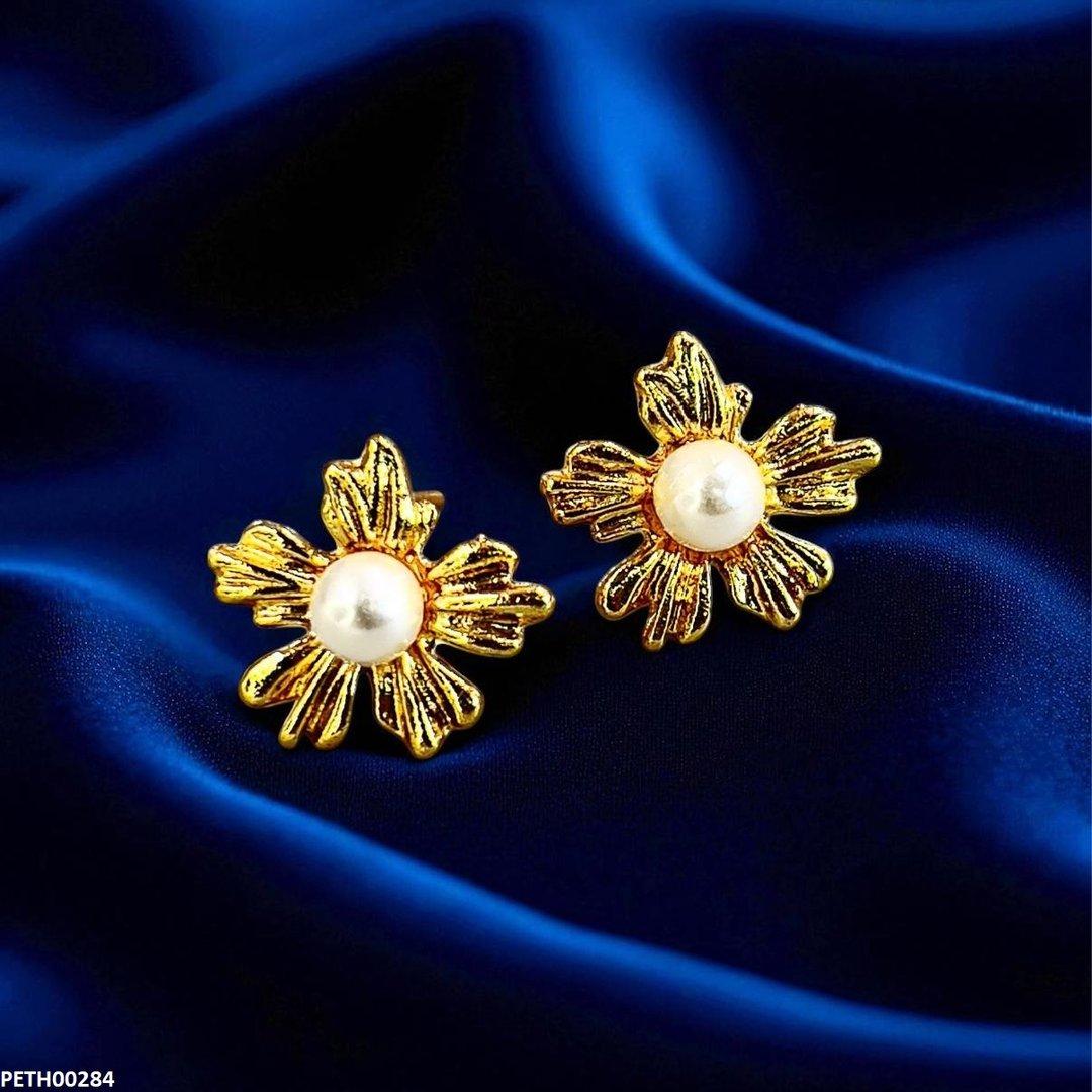 TH00284 SDQ Pearl Flower Tops Pair - PETH