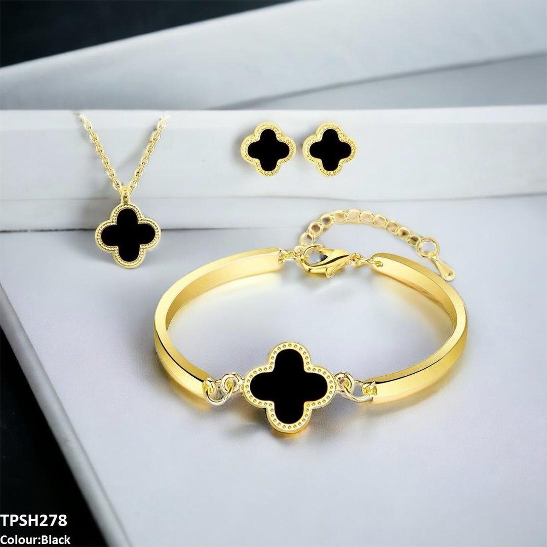 SH278 ZXS Painted Clover Pendant Set