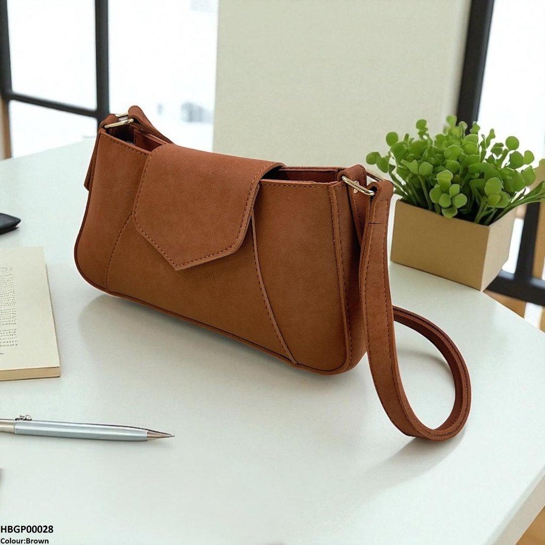 GP00028 Aria Flap Armpit Ladies Handbag